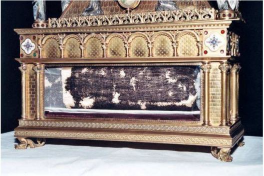 Reliquiario dove è normalmente custodita la Sacra Tunica, arrotolata