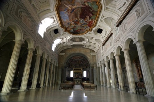 san_Pietro_inVicoli interno